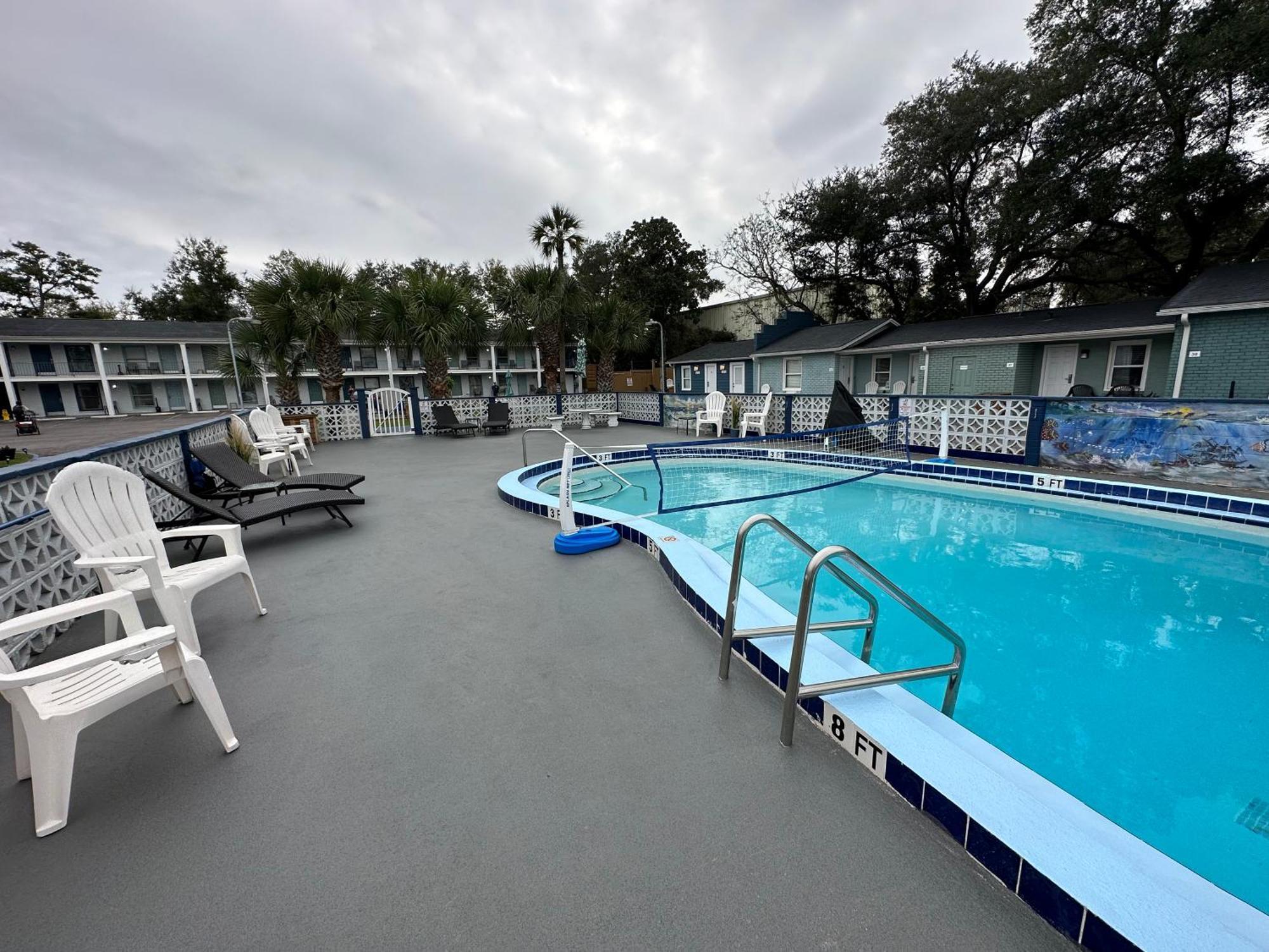 Gulf Coast Inn Галф-Бриз Экстерьер фото